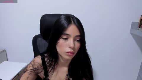 Katia online show from 01-13-26, 04:12