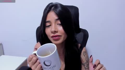 Katia online show from 01-17-26, 03:28