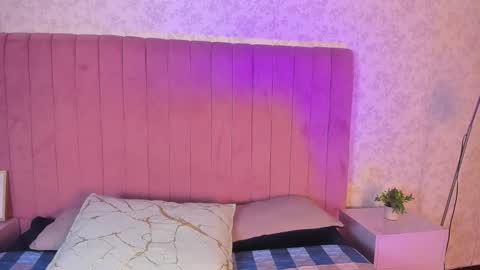 katiawilson  online show from 02-10-26, 03:05