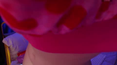 Snapshot of katie_deville chatting on 03-01-25, 11:58 Katie Deville online show from 03-01-25, 11:58