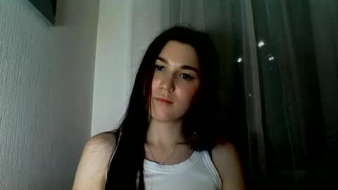 Snapshot of katie_foxi chatting on 06-13-26, 08:29 katie_foxi online show from 06-13-26, 08:29