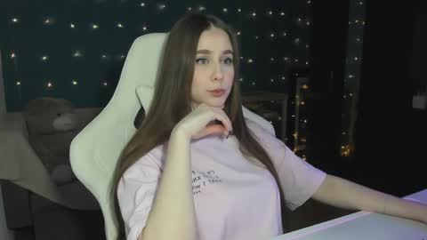 Katie online show from 12-03-24, 10:40