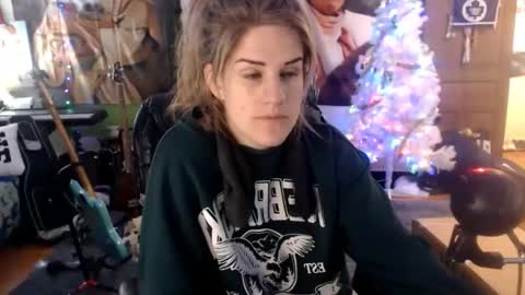 Snapshot of katiecutie_5 chatting on 01-03-25, 05:28 Katie online show from 01-03-25, 05:28