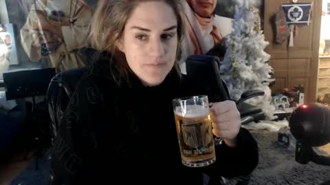 Katie online show from 12-18-25, 04:40