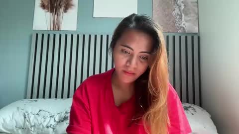 katiefrox  online show from 11-09-25, 12:53