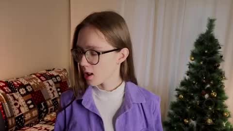 Scarlett online show from 12-16-25, 08:41