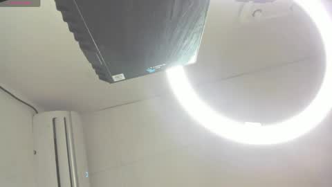 katitaluxury_hot online show from 05-15-26, 01:23