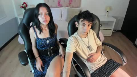 Snapshot of katnia_and_marcuz chatting on 01-10-25, 01:41 Katnia and Marcuz online show from 01-10-25, 01:41