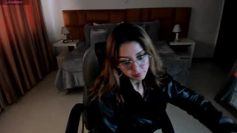 Snapshot of katnia_and_marcuz chatting on 11-07-25, 11:43 Katnia and Marcuz online show from 11-07-25, 11:43