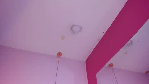 Snapshot of katniss_lovee_ chatting on 02-17-25, 03:20 .... Katniss .... online show from 02-17-25, 03:20