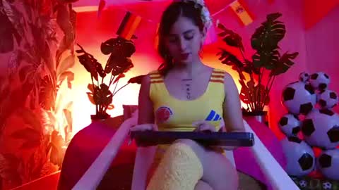 Katniss online show from 06-18-26, 06:24