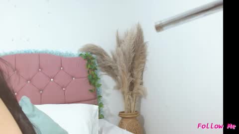  Katriana  online show from 01-15-25, 11:30