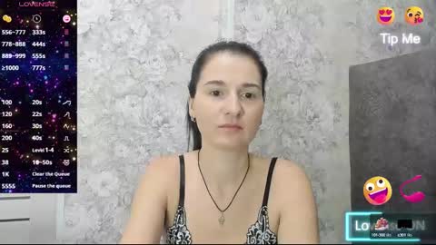 Snapshot of katrin_brook chatting on 02-23-25, 05:01 Katrin Brook online show from 02-23-25, 05:01
