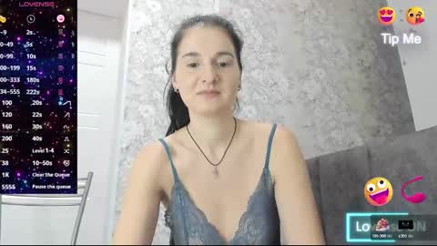 Snapshot of katrin_brook chatting on 03-06-25, 08:08 Katrin Brook online show from 03-06-25, 08:08