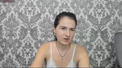 Snapshot of katrin_brook chatting on 03-09-25, 02:10 Katrin Brook online show from 03-09-25, 02:10