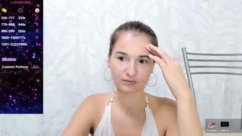 Snapshot of katrin_brook chatting on 10-23-25, 03:06 Katrin Brook online show from 10-23-25, 03:06