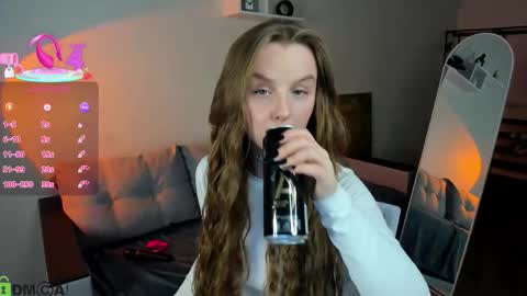 Snapshot of katrina_bail chatting on 02-11-26, 01:10 Katrina Bail online show from 02-11-26, 01:10