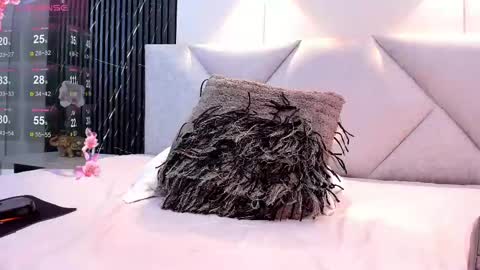 Snapshot of katrina_kaif_x chatting on 03-03-25, 10:20 Keyla online show from 03-03-25, 10:20