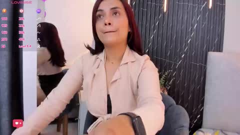 Snapshot of katrina_kaif_x chatting on 10-04-25, 07:12 Keyla online show from 10-04-25, 07:12