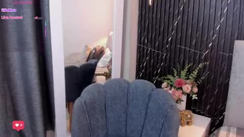 Snapshot of katrina_kaif_x chatting on 11-04-25, 07:13 Keyla online show from 11-04-25, 07:13