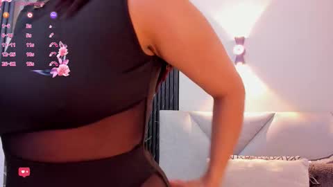 Snapshot of katrina_kaif_x chatting on 11-13-25, 07:24 Keyla online show from 11-13-25, 07:24