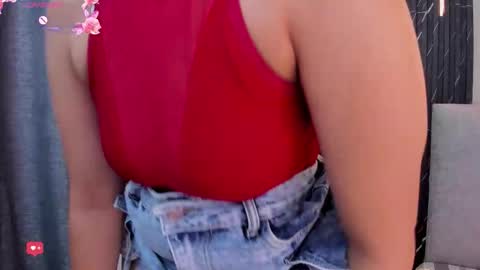 Snapshot of katrina_kaif_x chatting on 11-15-25, 07:10 Keyla online show from 11-15-25, 07:10