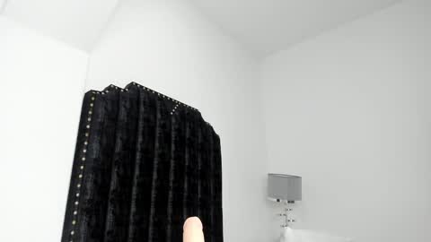 Snapshot of katrina_moore chatting on 01-29-25, 02:10 katrina moore online show from 01-29-25, 02:10