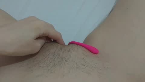 Snapshot of katrinna_arinna chatting on 01-22-25, 03:41 katrina dont forget to give me thumbs up online show from 01-22-25, 03:41