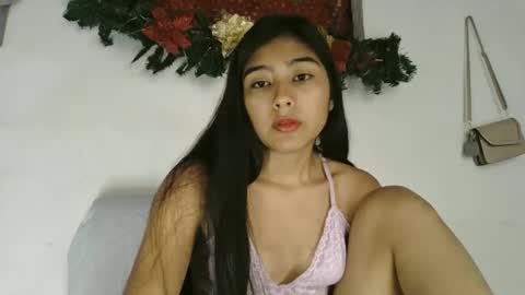 Snapshot of katrushca24 chatting on 12-23-24, 03:44 kat online show from 12-23-24, 03:44