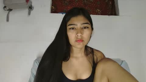 Snapshot of katrushca24 chatting on 01-16-25, 04:07 kat online show from 01-16-25, 04:07