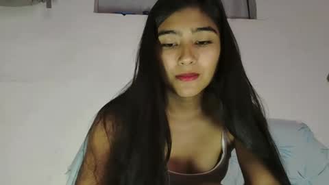 Snapshot of katrushca24 chatting on 02-04-25, 03:26 kat online show from 02-04-25, 03:26