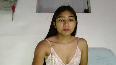 Snapshot of katrushca24 chatting on 03-11-25, 04:18 kat online show from 03-11-25, 04:18