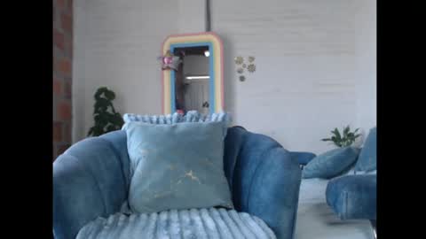 Snapshot of katrushca24 chatting on 07-09-26, 01:59 kat online show from 07-09-26, 01:59