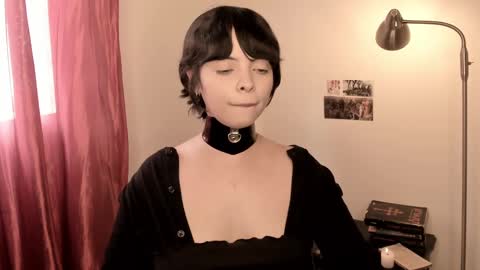 Snapshot of katsurotaro chatting on 03-01-25, 06:54 katsuro online show from 03-01-25, 06:54