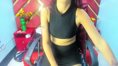 Snapshot of kattalella_luck chatting on 11-18-25, 03:34 kattalella luck online show from 11-18-25, 03:34