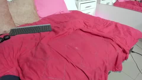 katti_barrera online show from 01-26-25, 05:44