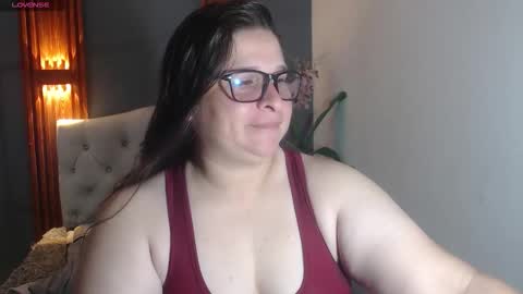 Snapshot of katty_findom_ chatting on 04-29-26, 11:47 katty online show from 04-29-26, 11:47