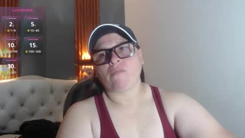 Snapshot of katty_findom_ chatting on 05-09-26, 10:53 katty online show from 05-09-26, 10:53