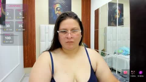 Snapshot of katty_findom_ chatting on 07-23-26, 10:46 katty online show from 07-23-26, 10:46