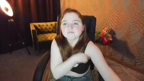 Snapshot of katty_rose8 chatting on 04-18-26, 07:07 Katty online show from 04-18-26, 07:07