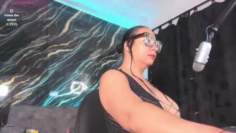 I m Katty  online show from 07-09-26, 03:32