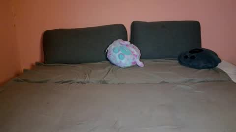 katusha008 online show from 04-05-26, 02:09