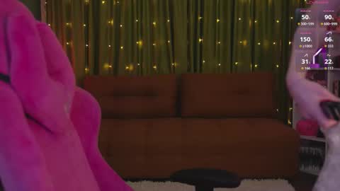 Katy      -    online show from 09-22-25, 02:57