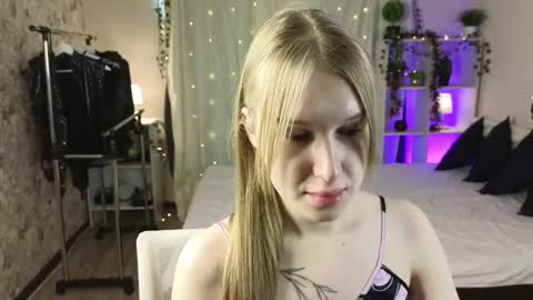 Kate online show from 01-18-26, 07:56