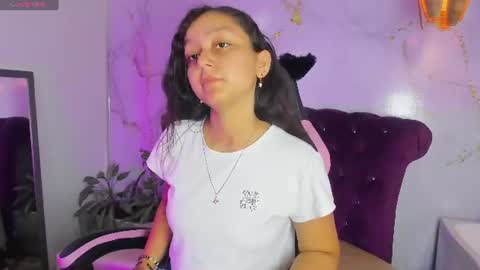 Snapshot of katy_sweet19 chatting on 07-02-26, 10:32 Katy online show from 07-02-26, 10:32