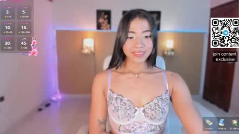 Snapshot of katya_rogerss chatting on 09-13-25, 12:32 katya online show from 09-13-25, 12:32