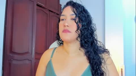 Snapshot of katyajhonss chatting on 03-11-25, 10:53 KATYAJHONSS online show from 03-11-25, 10:53