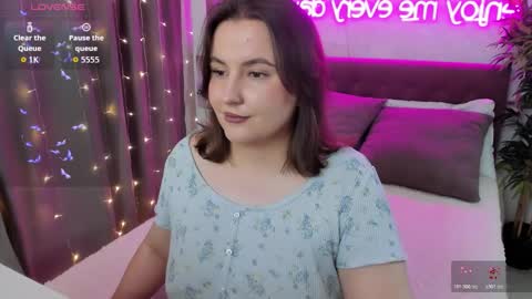 Kate online show from 12-04-25, 06:44