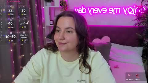 Snapshot of katyaneilson chatting on 07-10-26, 05:01 Kate online show from 07-10-26, 05:01