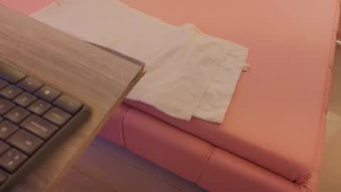 Snapshot of katyblondee chatting on 11-30-25, 03:21 KatyBlondee online show from 11-30-25, 03:21